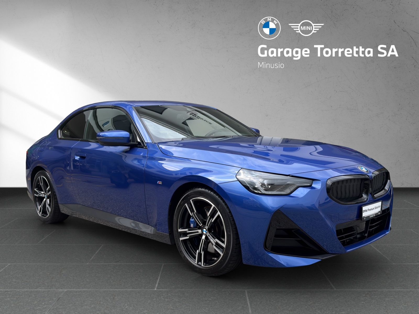 BMW 220i M Sport-image-6