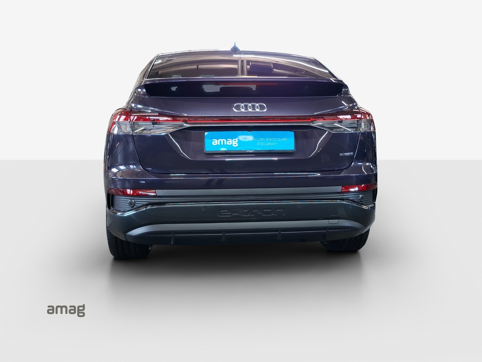 AUDI Q4 Sportback e-tron 50 quattro-image-4