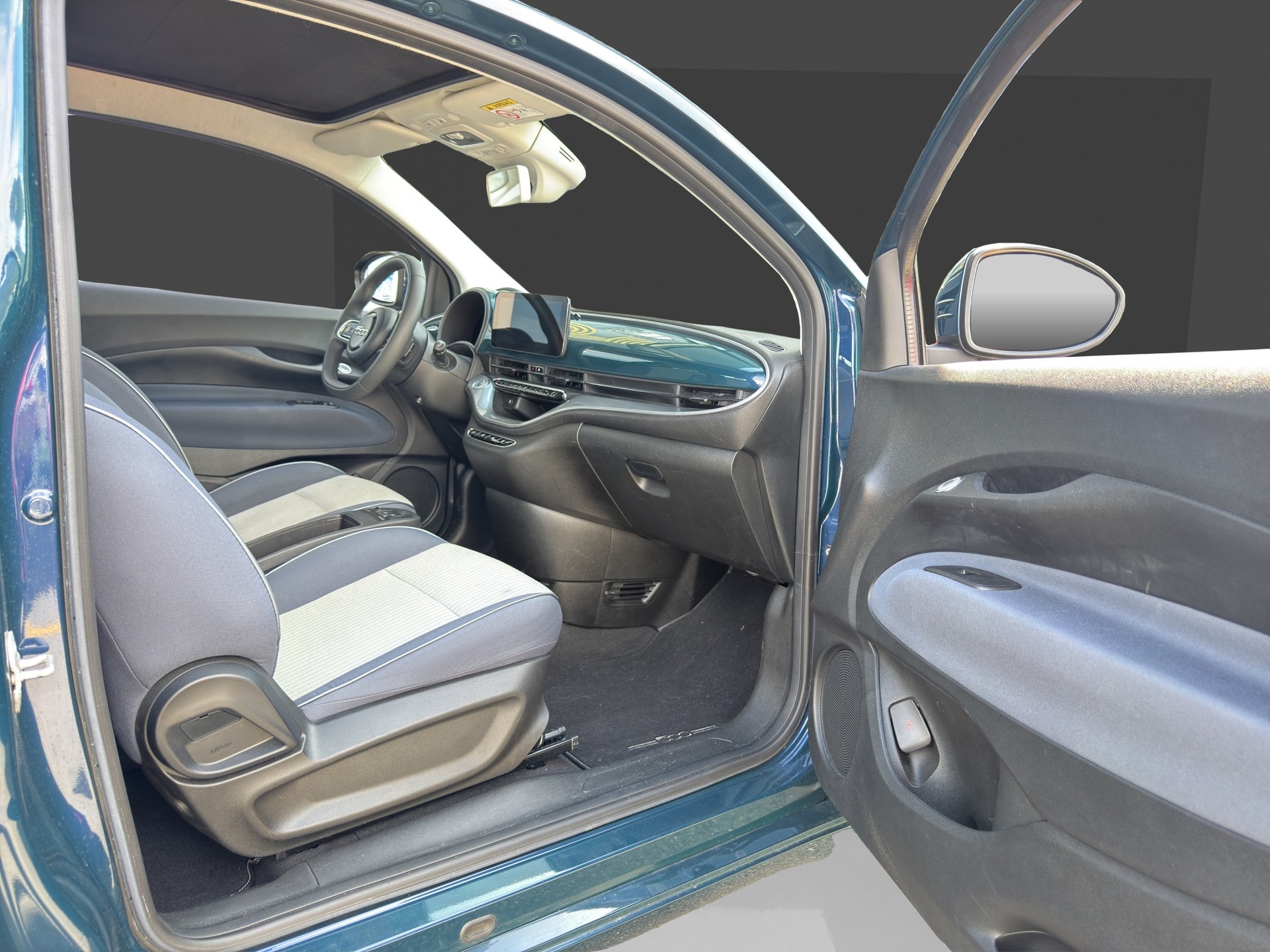FIAT 500 C electric 87 kW Icon-image-14