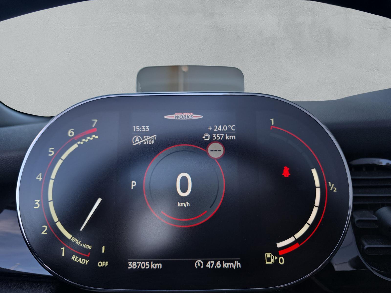 MINI Cabrio John Cooper Works F57 2.0i (CH)-image-23