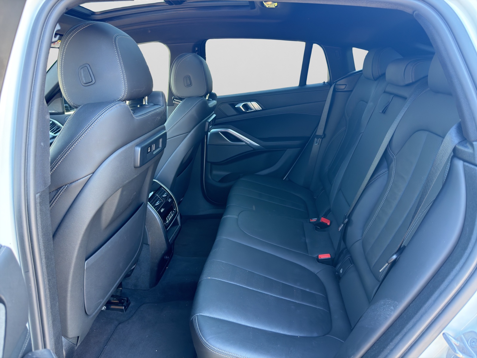 BMW X6 xDrive 48V 40d Steptronic M Sport-image-10