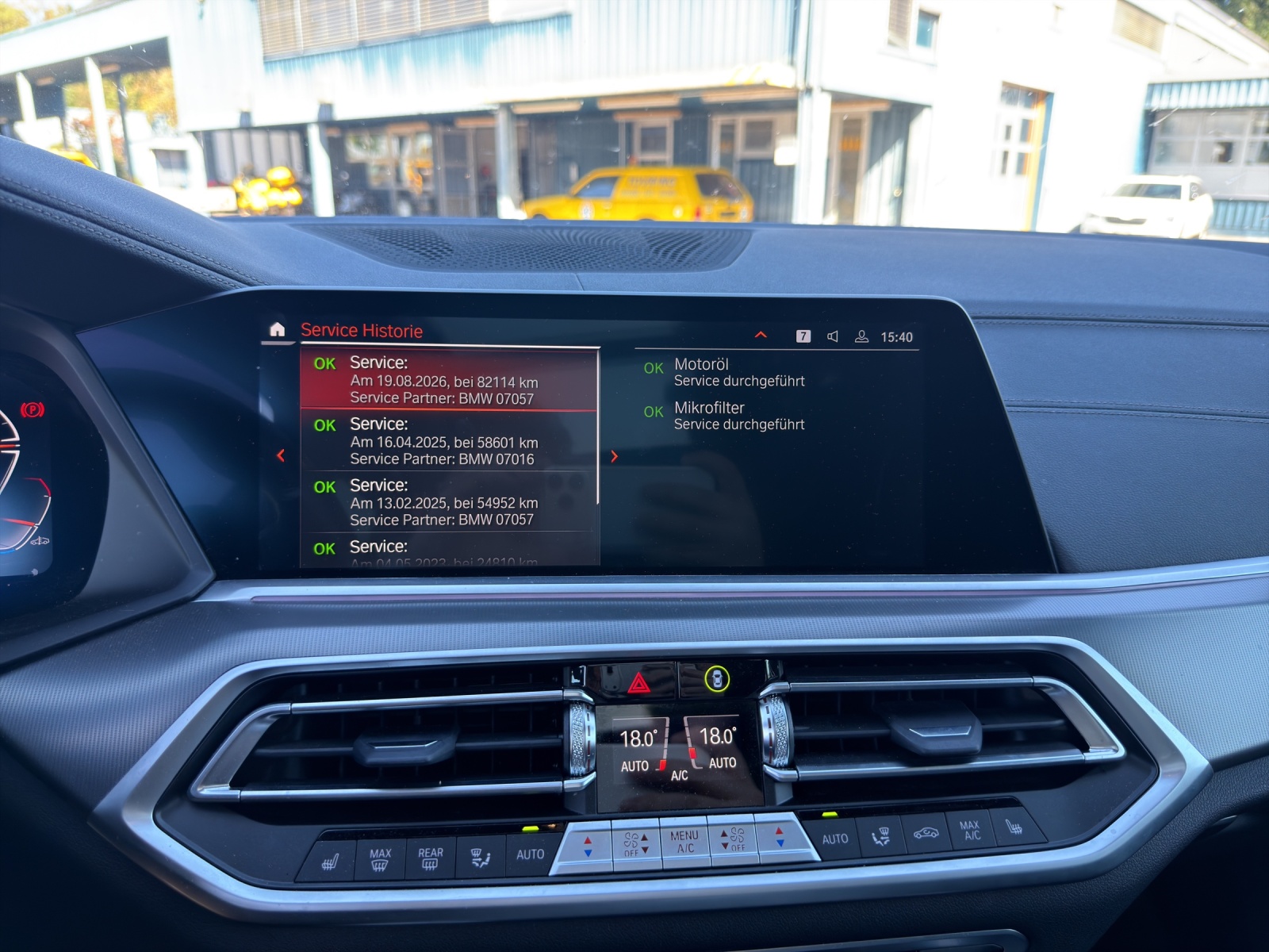 BMW X6 xDrive 48V 40d Steptronic M Sport-image-18