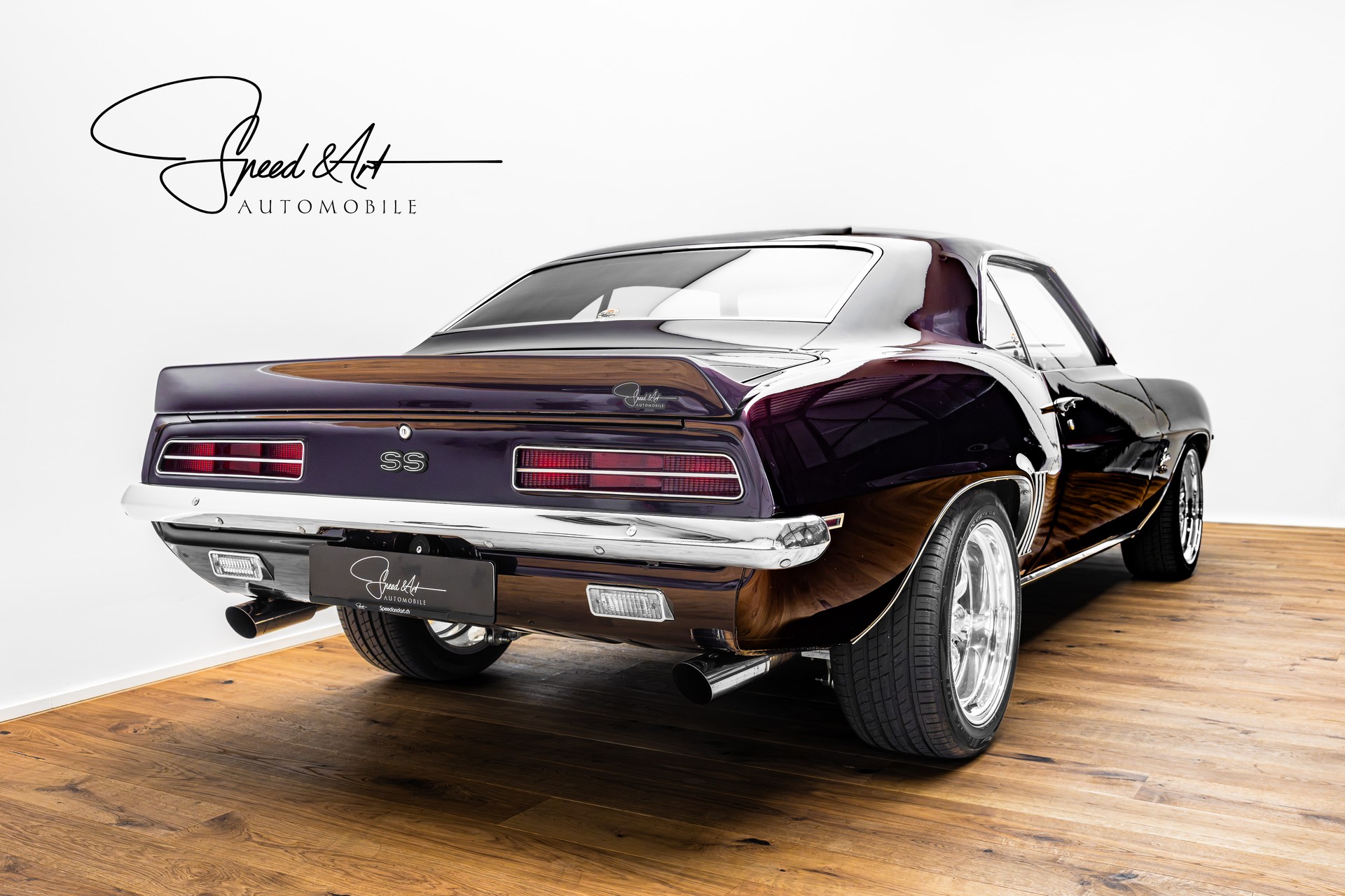 CHEVROLET CAMARO RS/SS 350 GM SUISSE BIENNE-image-7