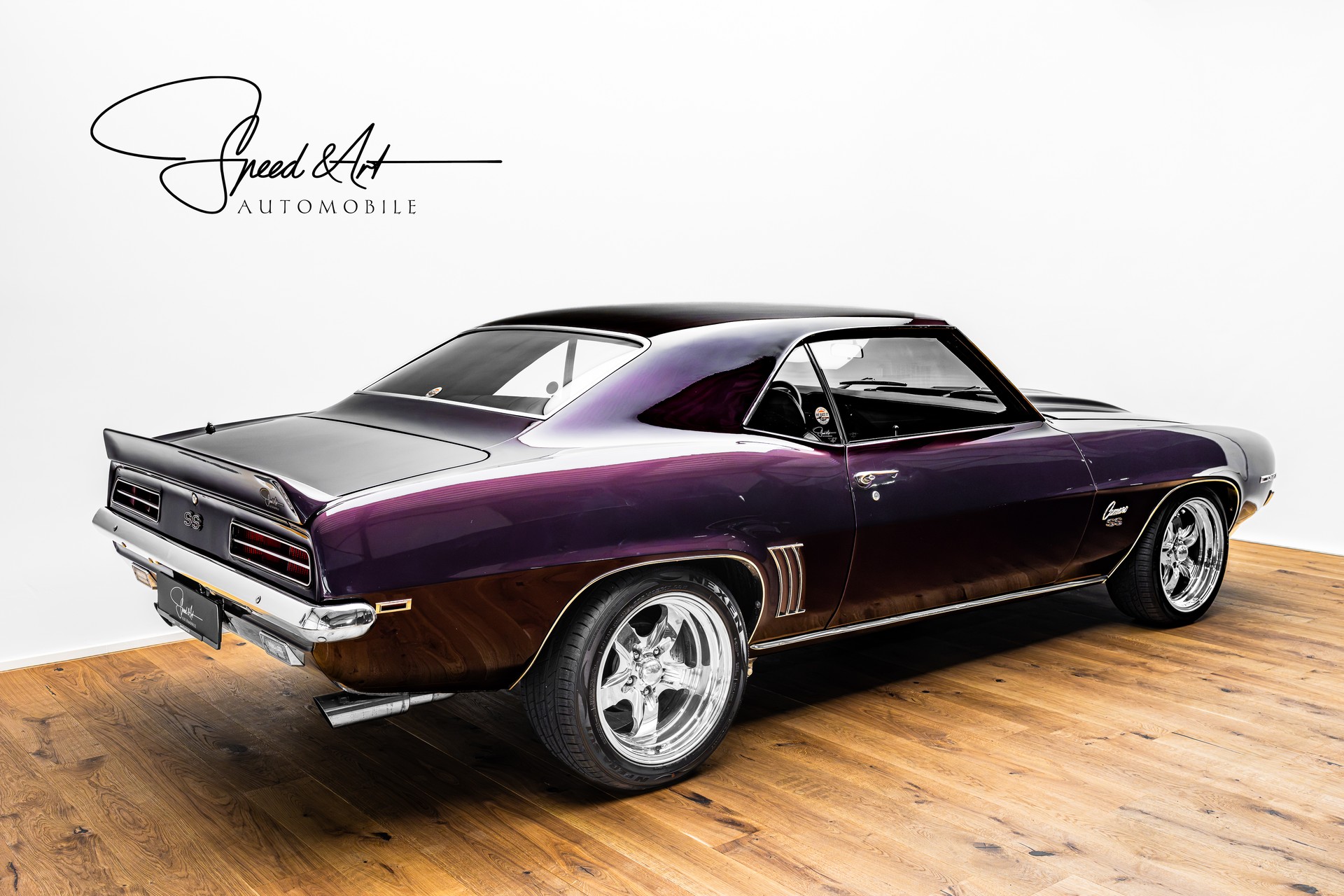 CHEVROLET CAMARO RS/SS 350 GM SUISSE BIENNE-image-6