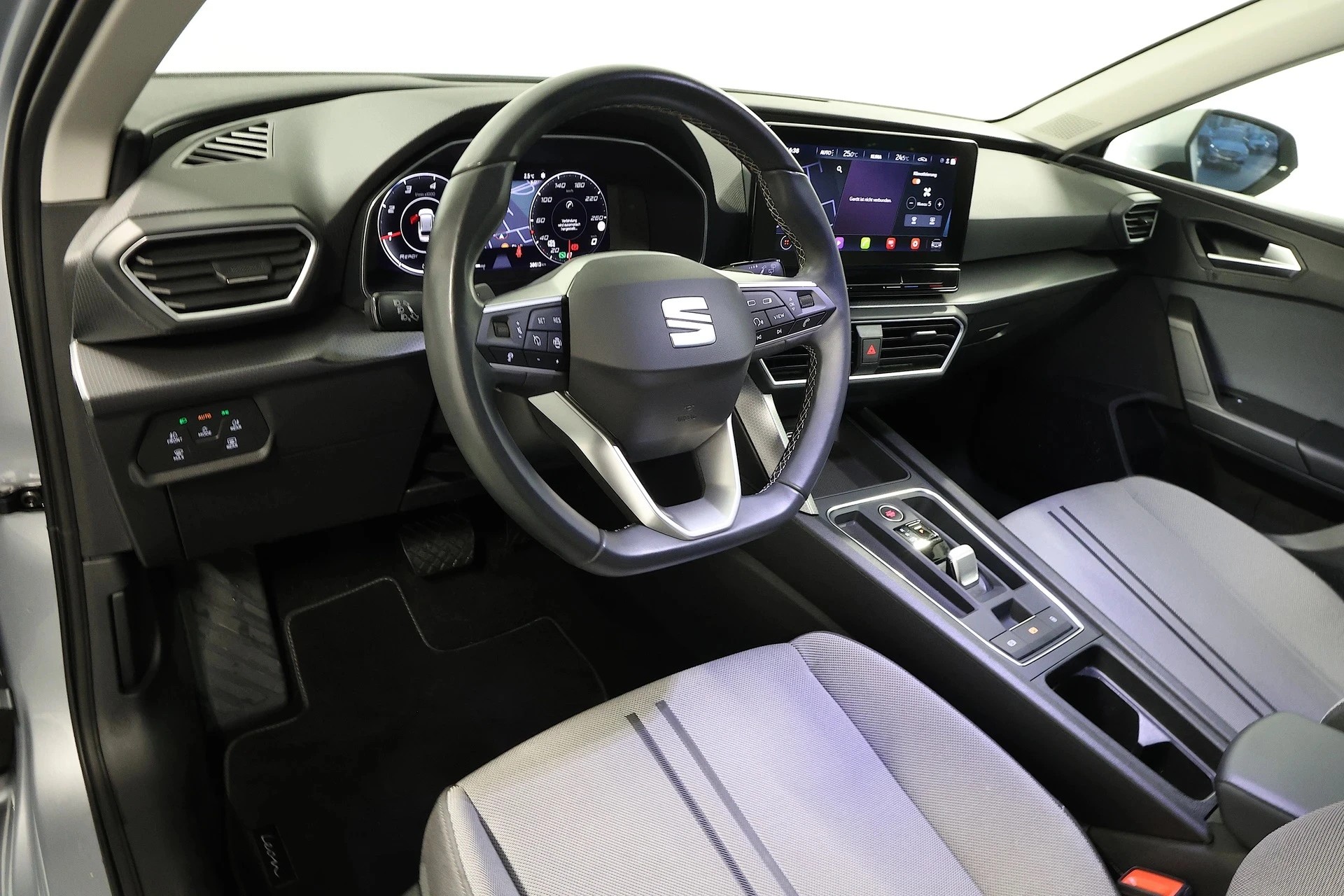 SEAT Leon ST 2.0 TDI Style DSG-image-7