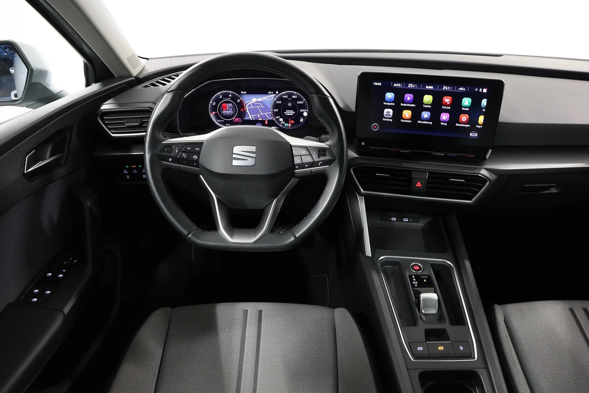 SEAT Leon ST 2.0 TDI Style DSG-image-9