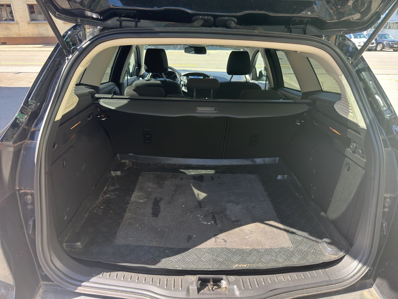 FORD Focus 1.5 TDCi Business-image-10