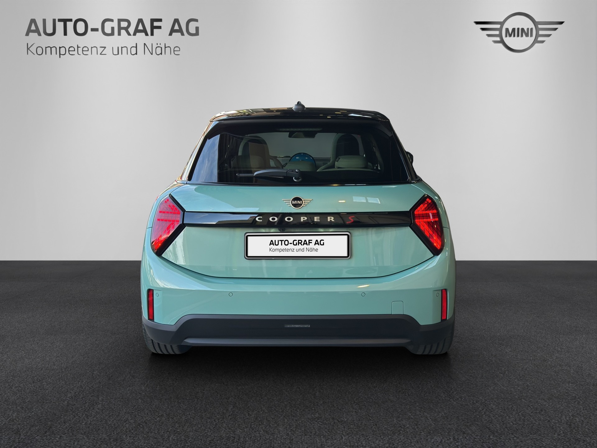 MINI Cooper S DKG-showroom-element-3