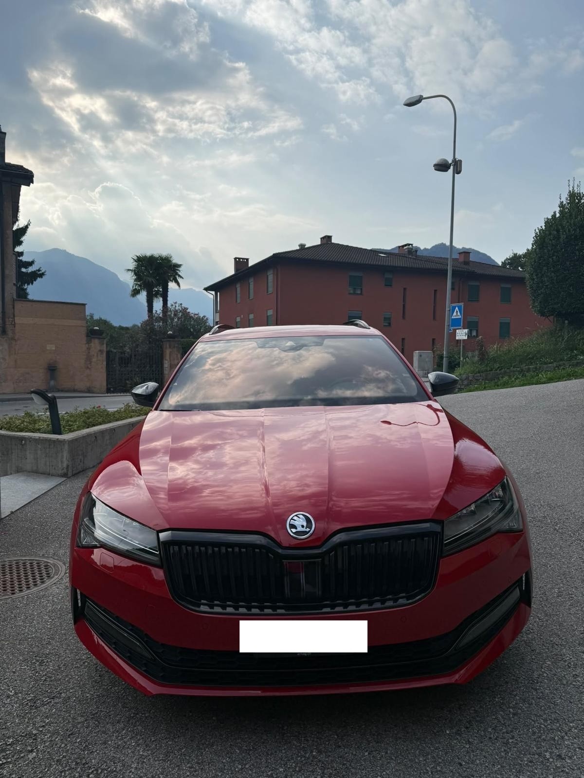 SKODA 2.0 TDI 200 SportLine Light 4x4 DSG-image-3