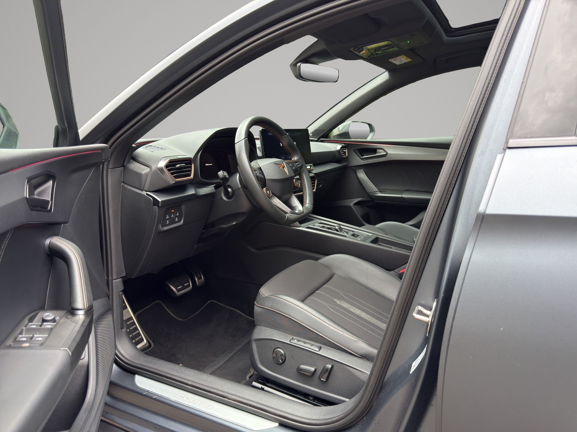 CUPRA Cupra 2.0TSI VZ 4 DRIVE AHK 1700KG-image-11