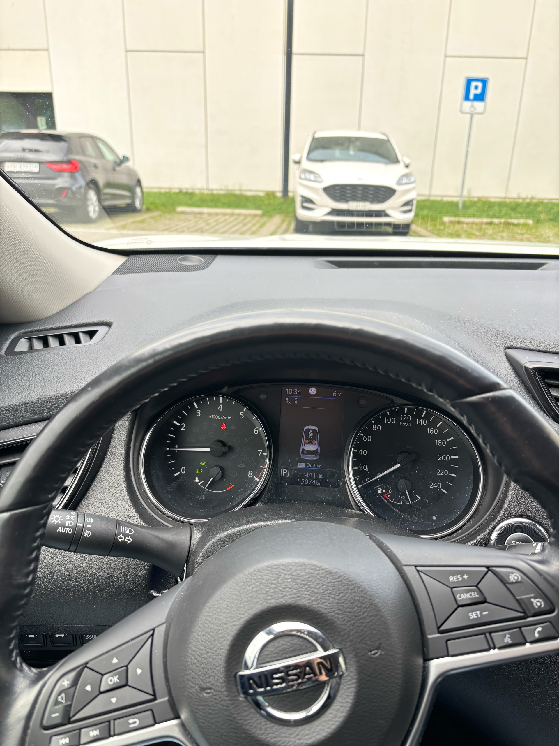 NISSAN 1.3 DIG-T Tekna-image-3