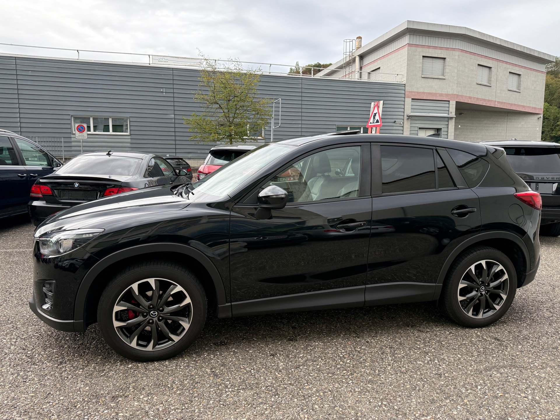 MAZDA CX-5 2.2 D HP Revolution AWD Automatic-image-1