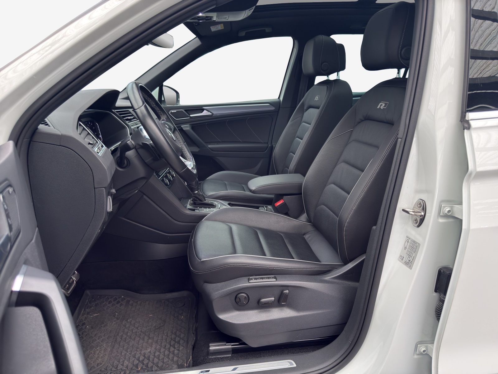 VW Tiguan 2.0TSI Highline 4Motion DSG-image-7
