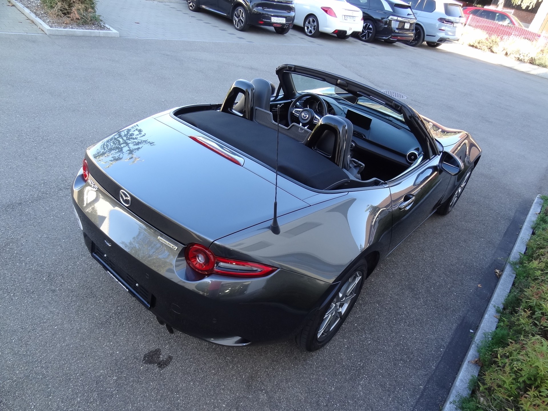 MAZDA MX-5 Skyactiv-G 132 Exclusive-line-image-6