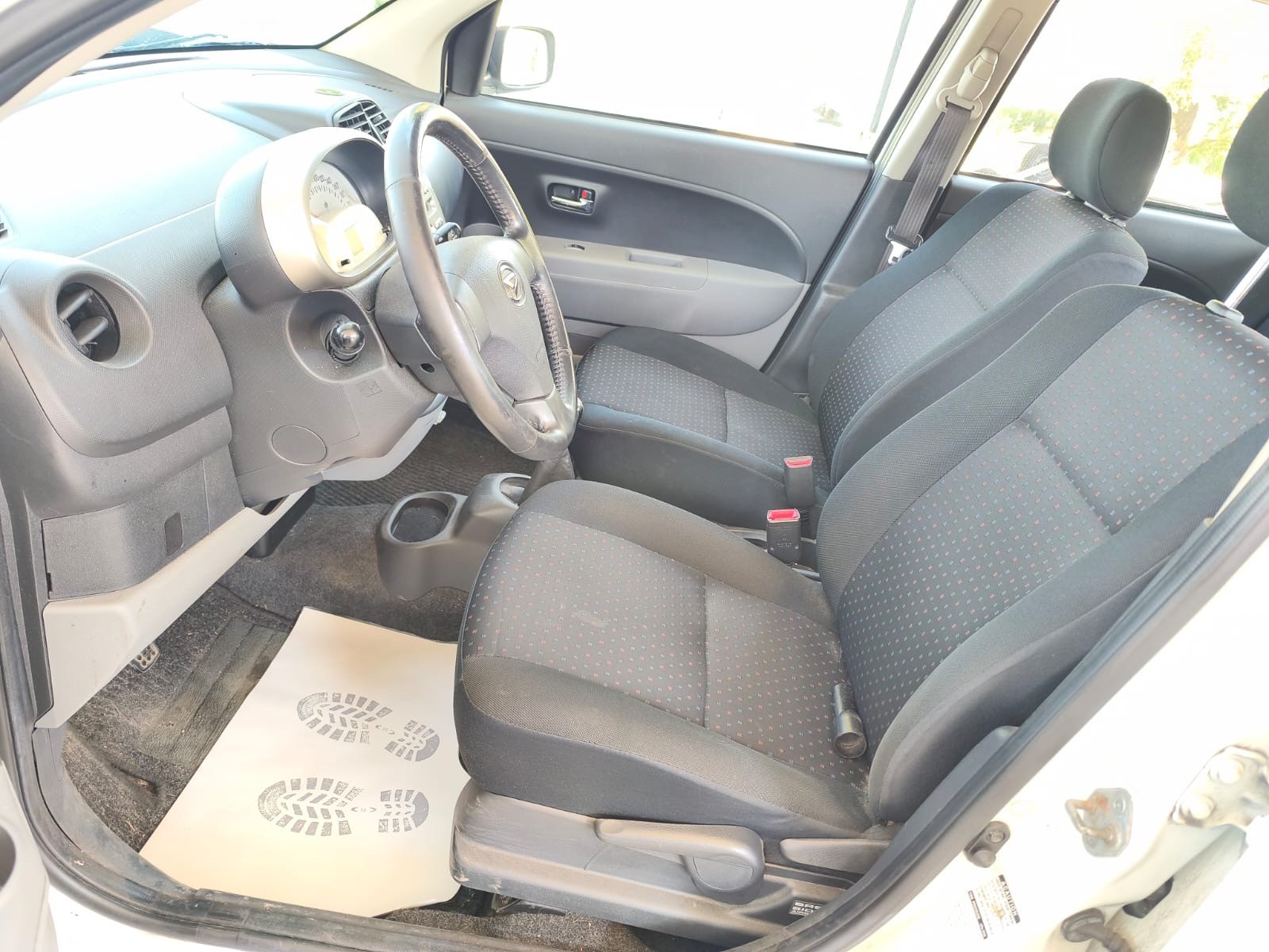 DAIHATSU Sirion 1.3 eco-4WD-image-14
