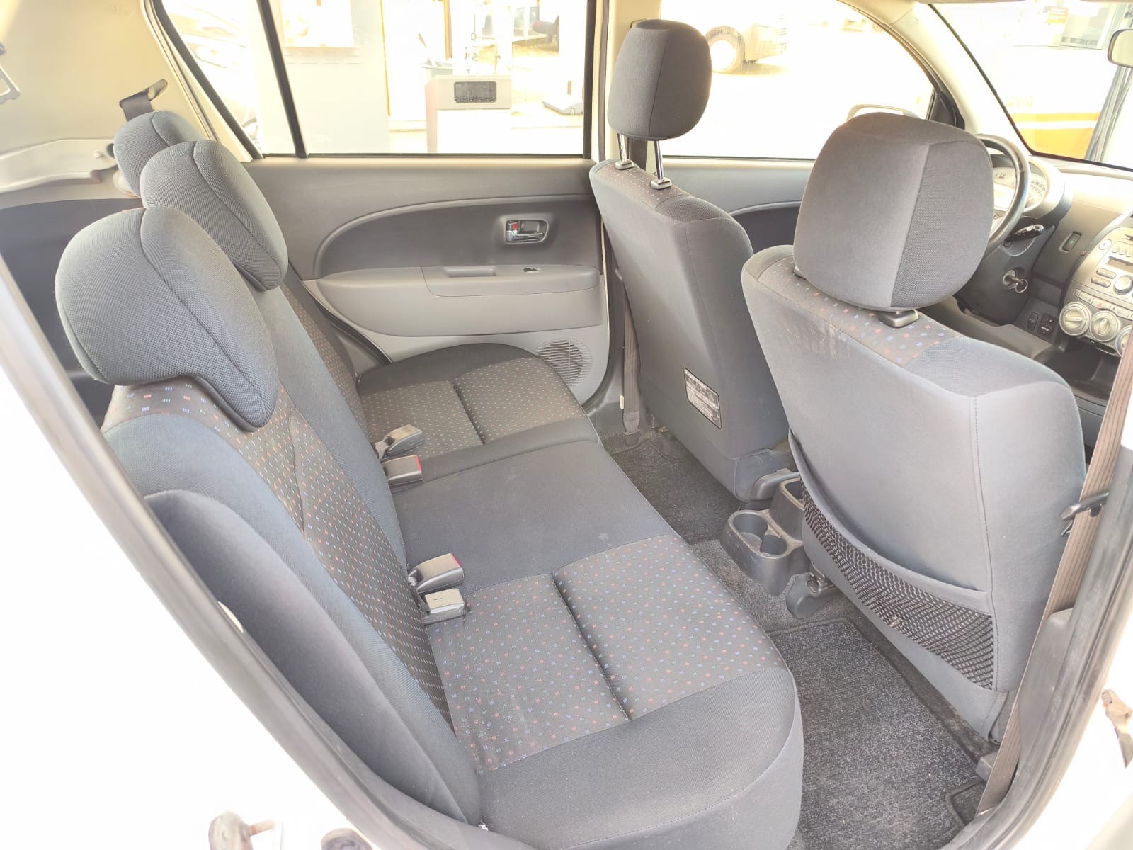 DAIHATSU Sirion 1.3 eco-4WD-image-13