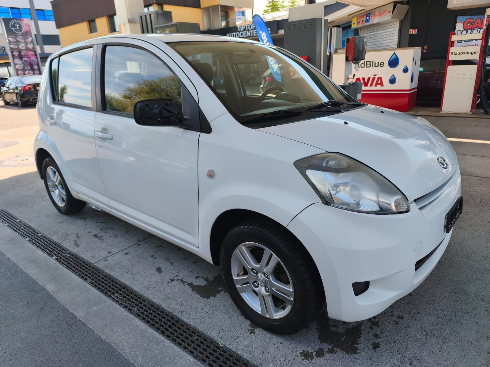 DAIHATSU Sirion 1.3 eco-4WD-image-0