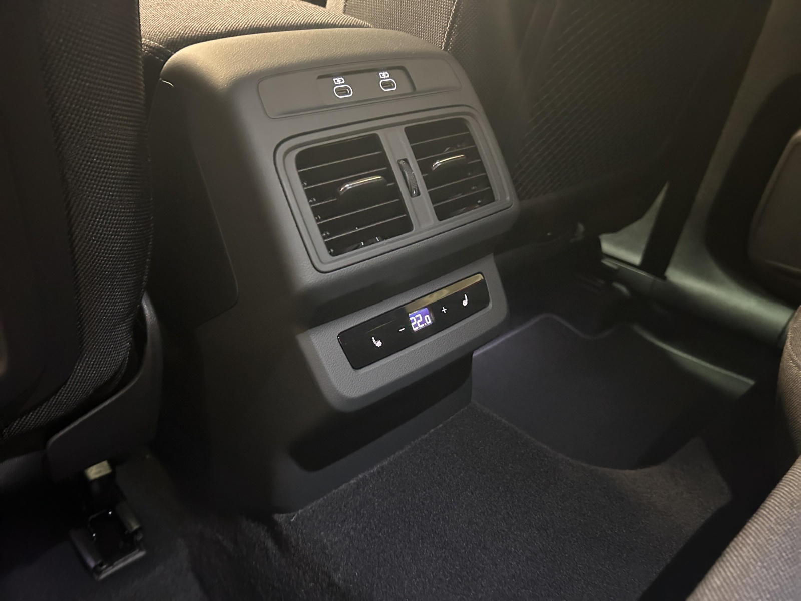 AUDI Q5 TDI quattro 150 kW S-tronic-image-14