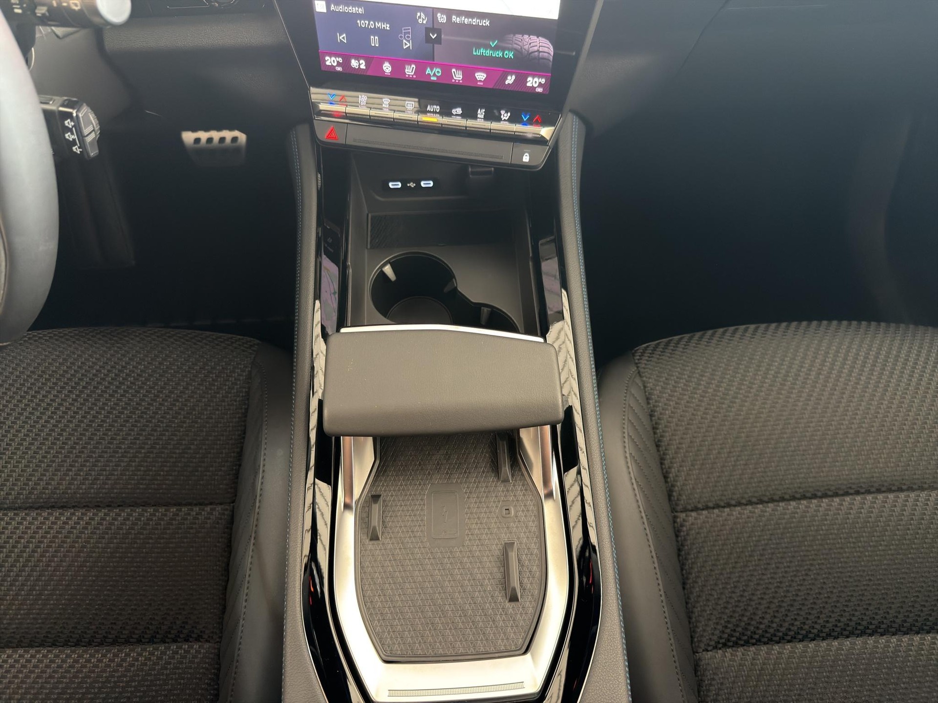 RENAULT Austral 1.2 E-Tech esprit Alpine-image-15