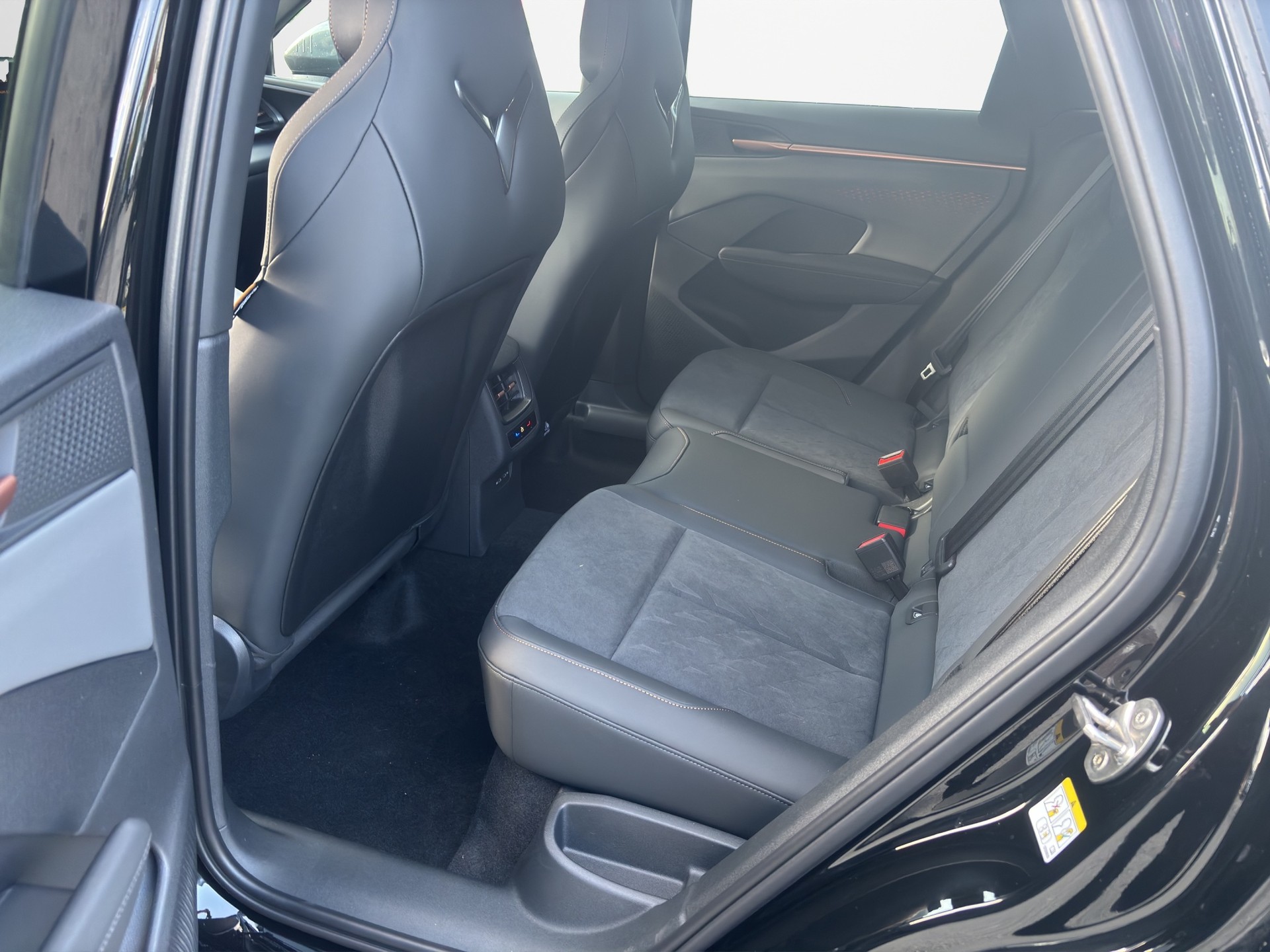 CUPRA Terramar 2.0 TSI DSG 4Drive VZ-image-10