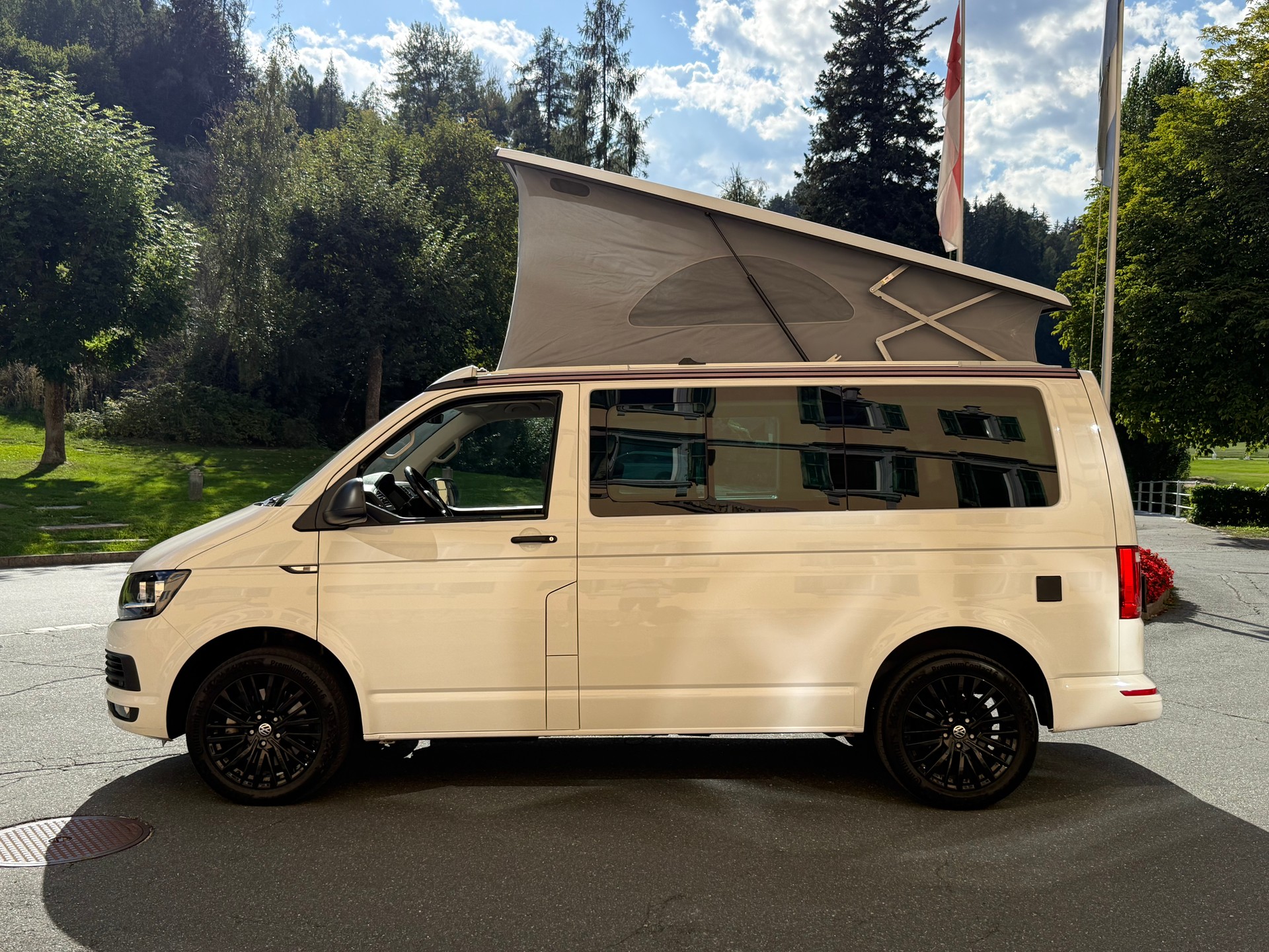 VW T6 California 2.0 TDI Beach Edition 4Motion-image-3