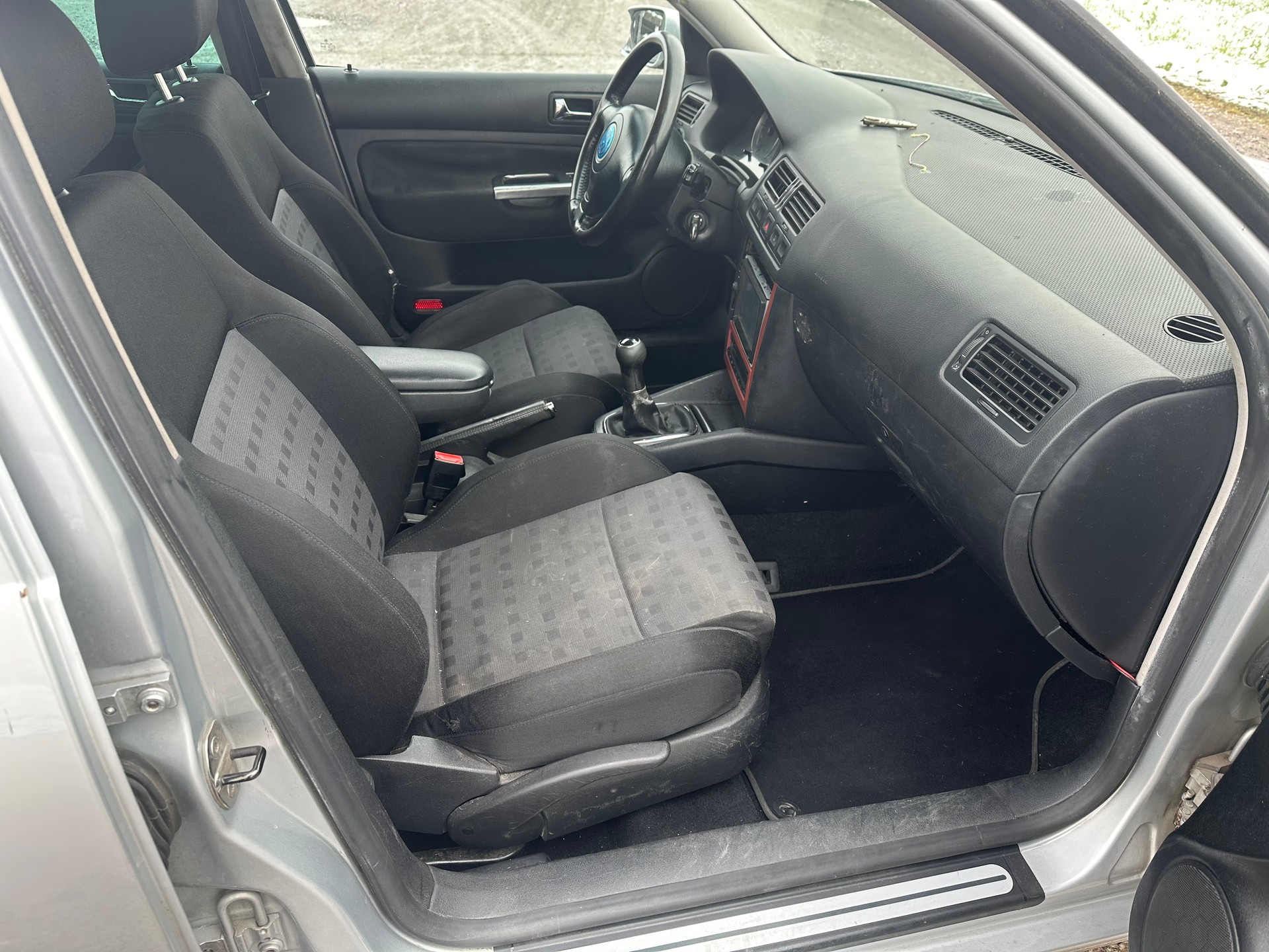 VW Golf Variant 1.9 TDI PD Atlantic-image-8