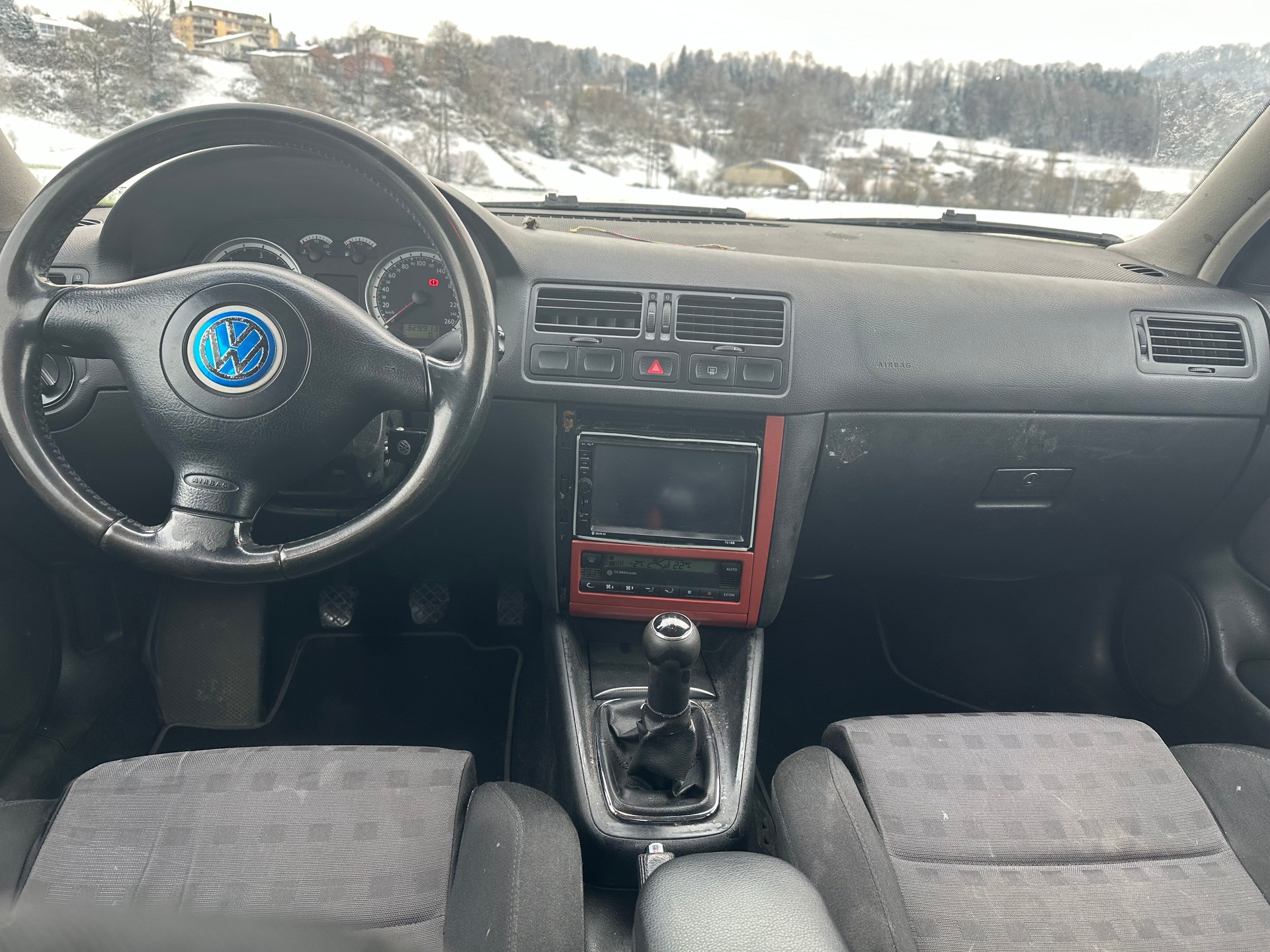 VW Golf Variant 1.9 TDI PD Atlantic-image-10