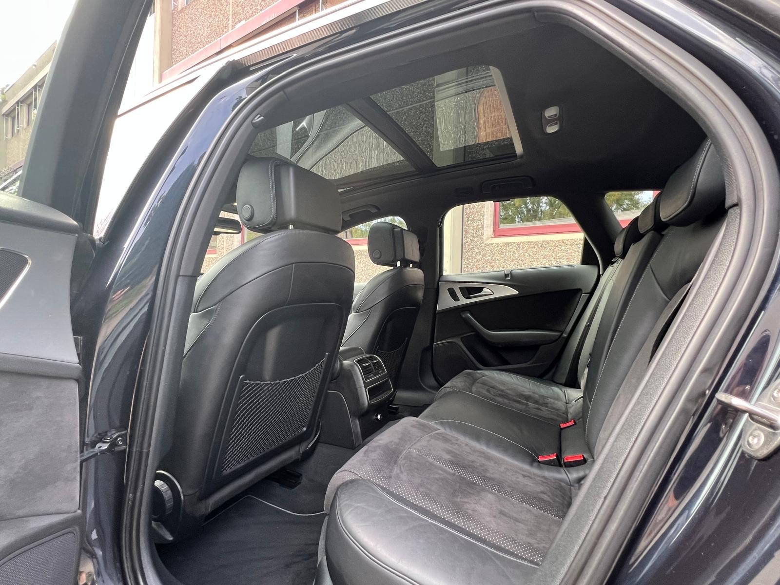 AUDI A6 Avant 3.0 BiTDI V6 quattro tiptronic-image-12