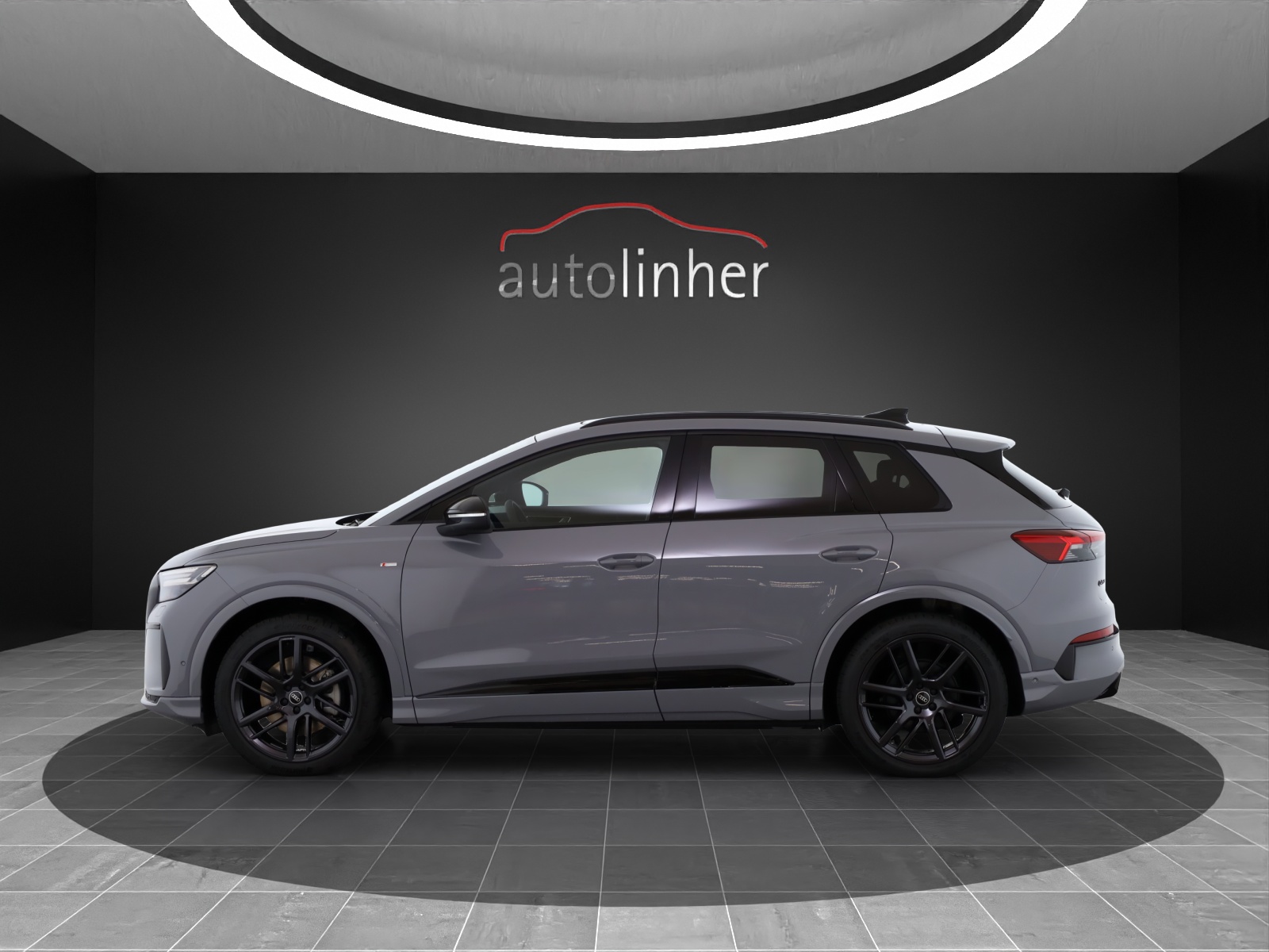 AUDI Q4 e-tron SUV quattro performance-image-1