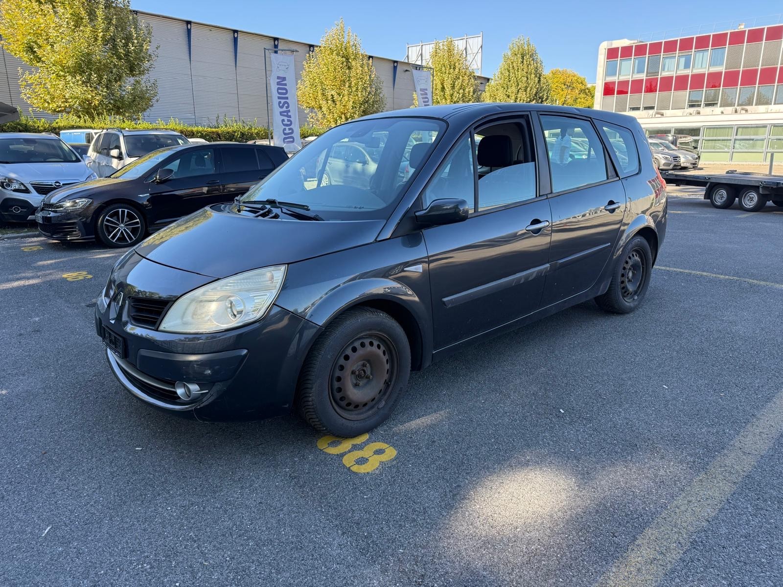 RENAULT Grand Scénic 2.0 16V Dynamique-image-0