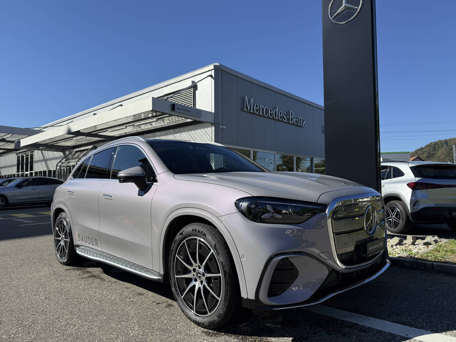 Car photo