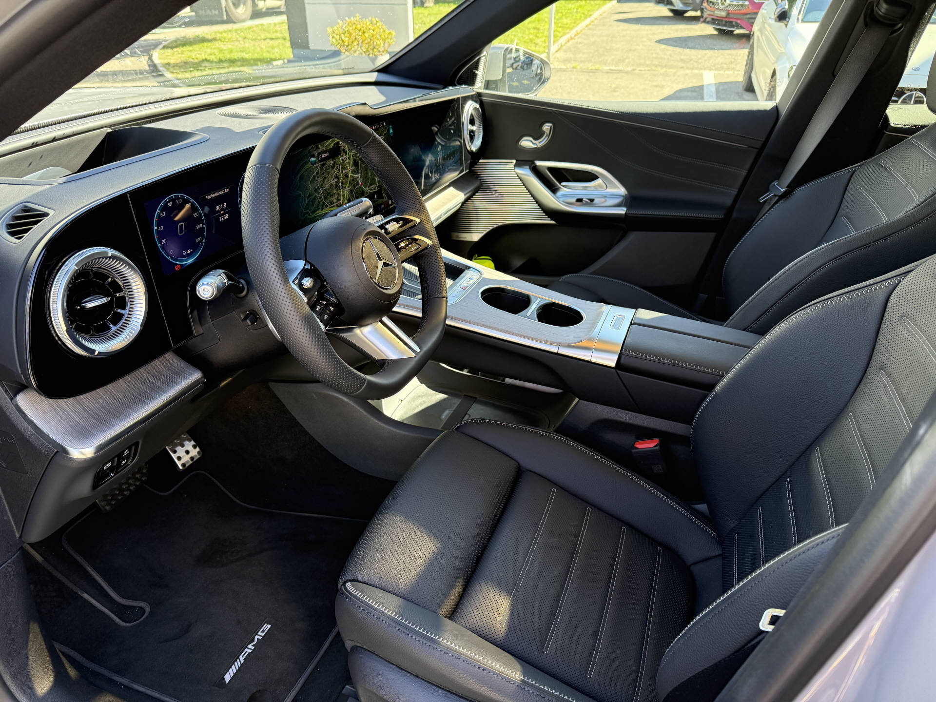 MERCEDES-BENZ GLC 400 4matic-image-3