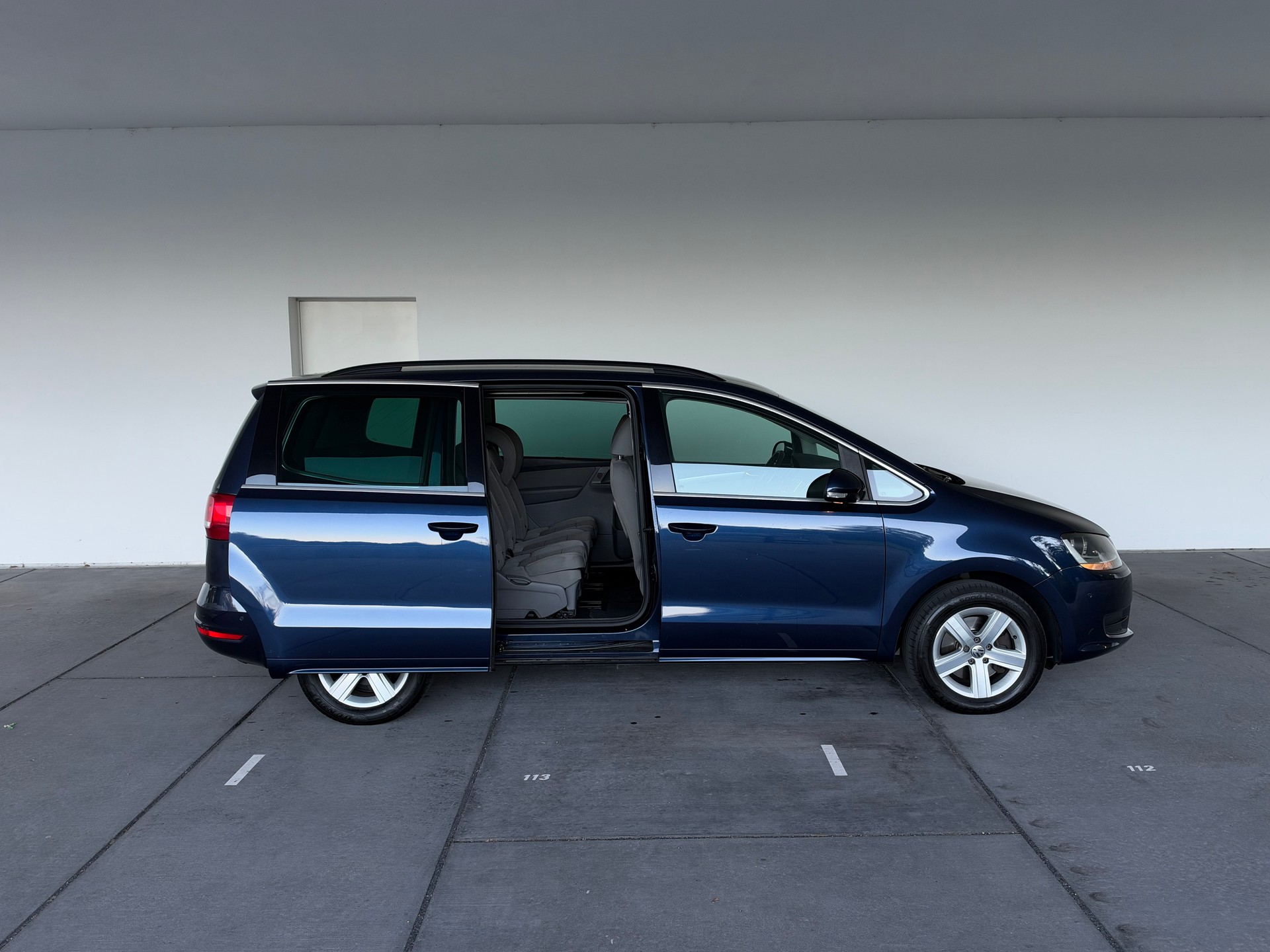 VW Sharan 1.4 TSI BlueMotion Technology Highline DSG-image-5