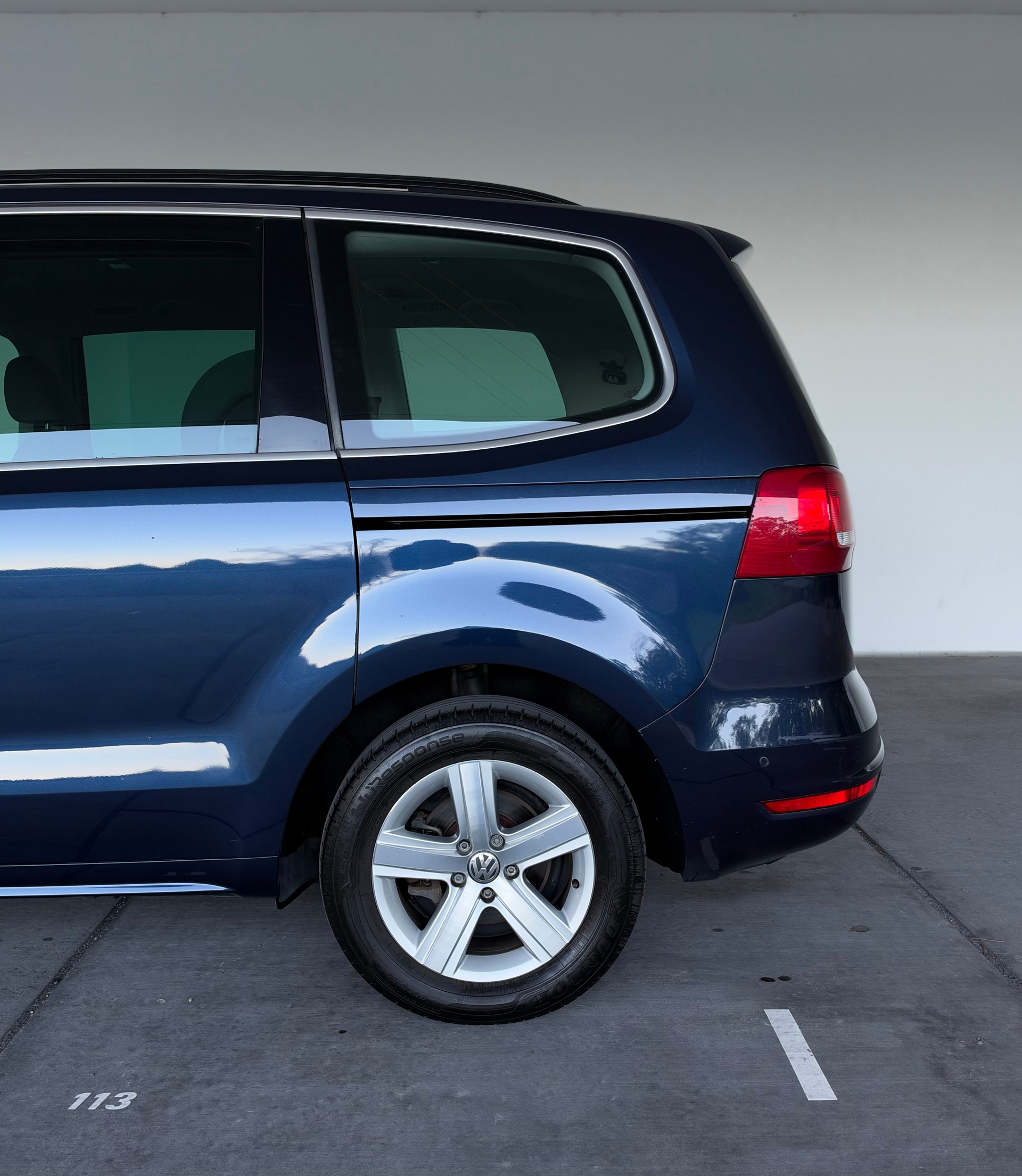 VW Sharan 1.4 TSI BlueMotion Technology Highline DSG-image-3