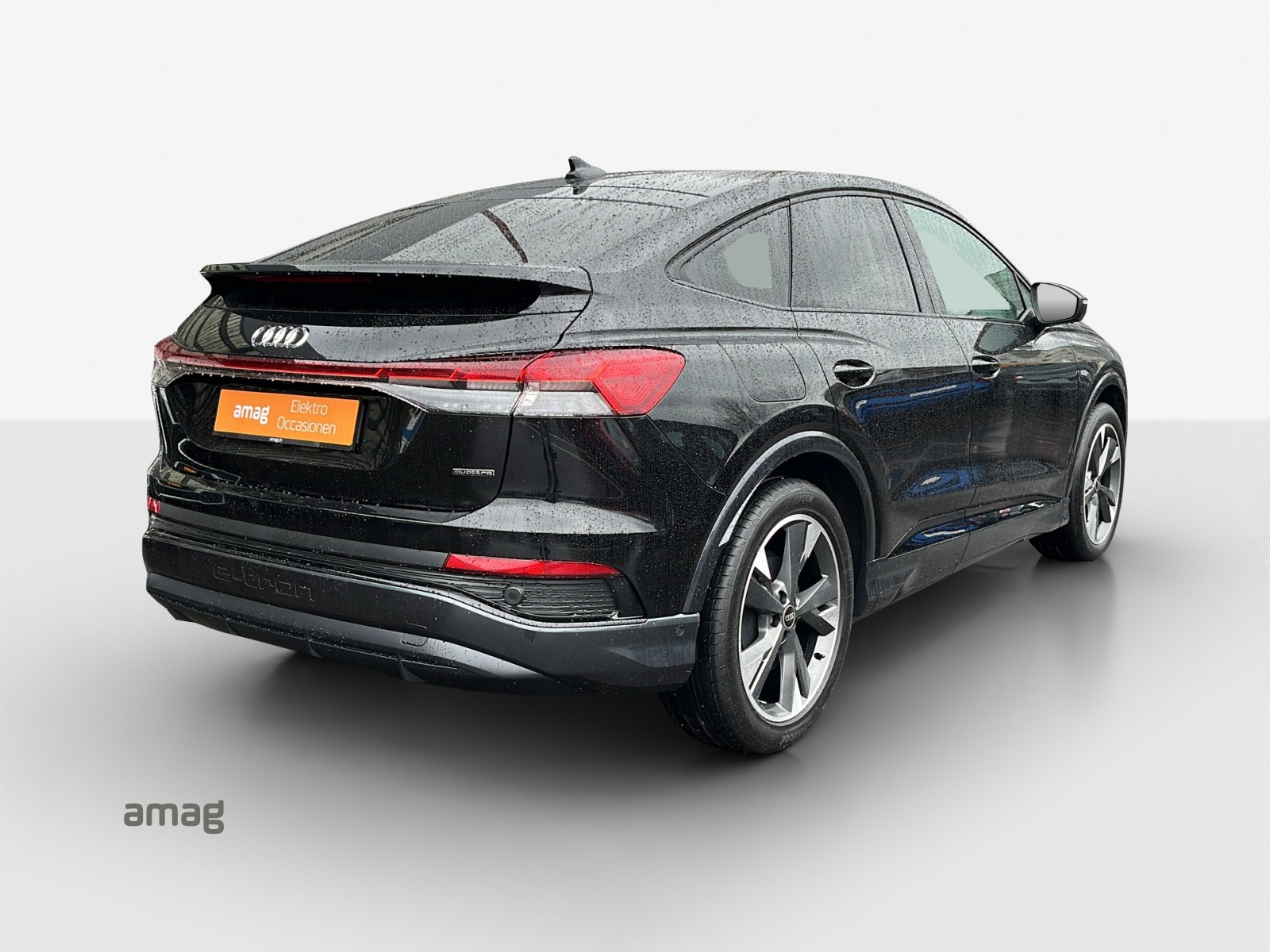 AUDI Q4 Sportback e-tron 55 quattro-image-5