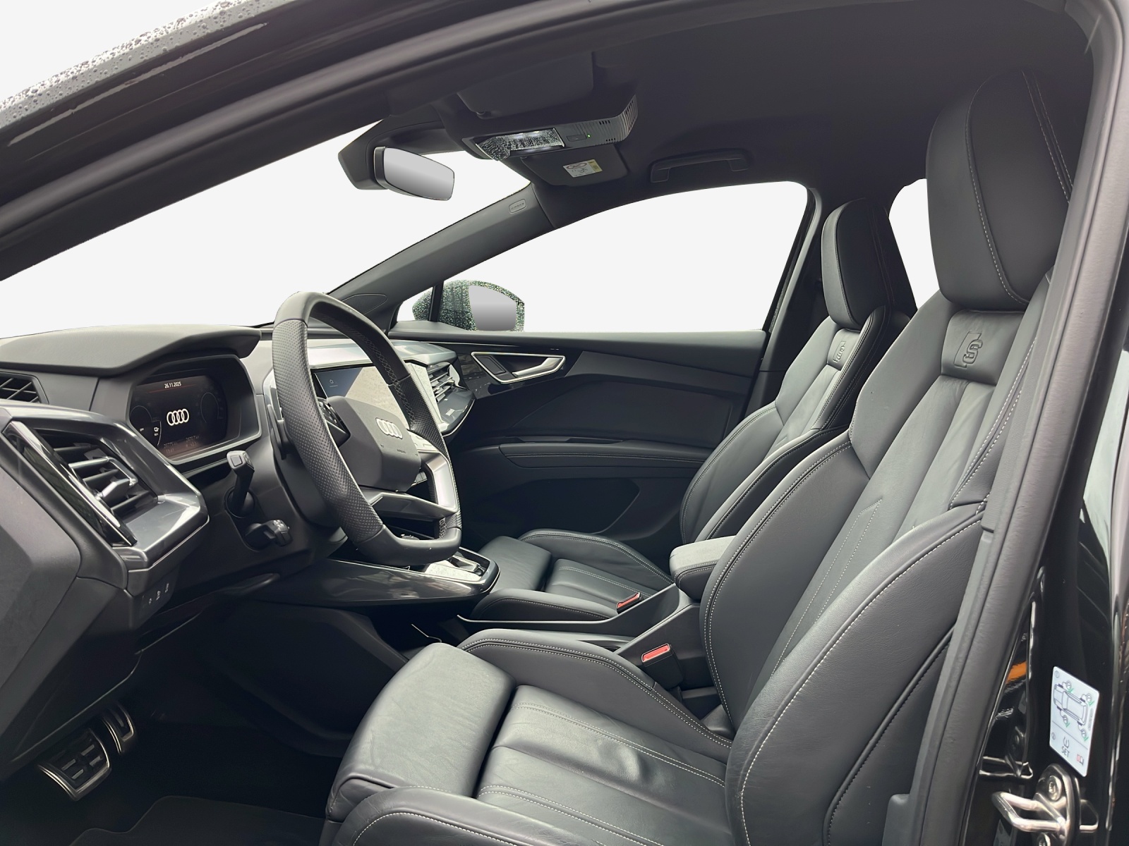 AUDI Q4 Sportback e-tron 55 quattro-image-8