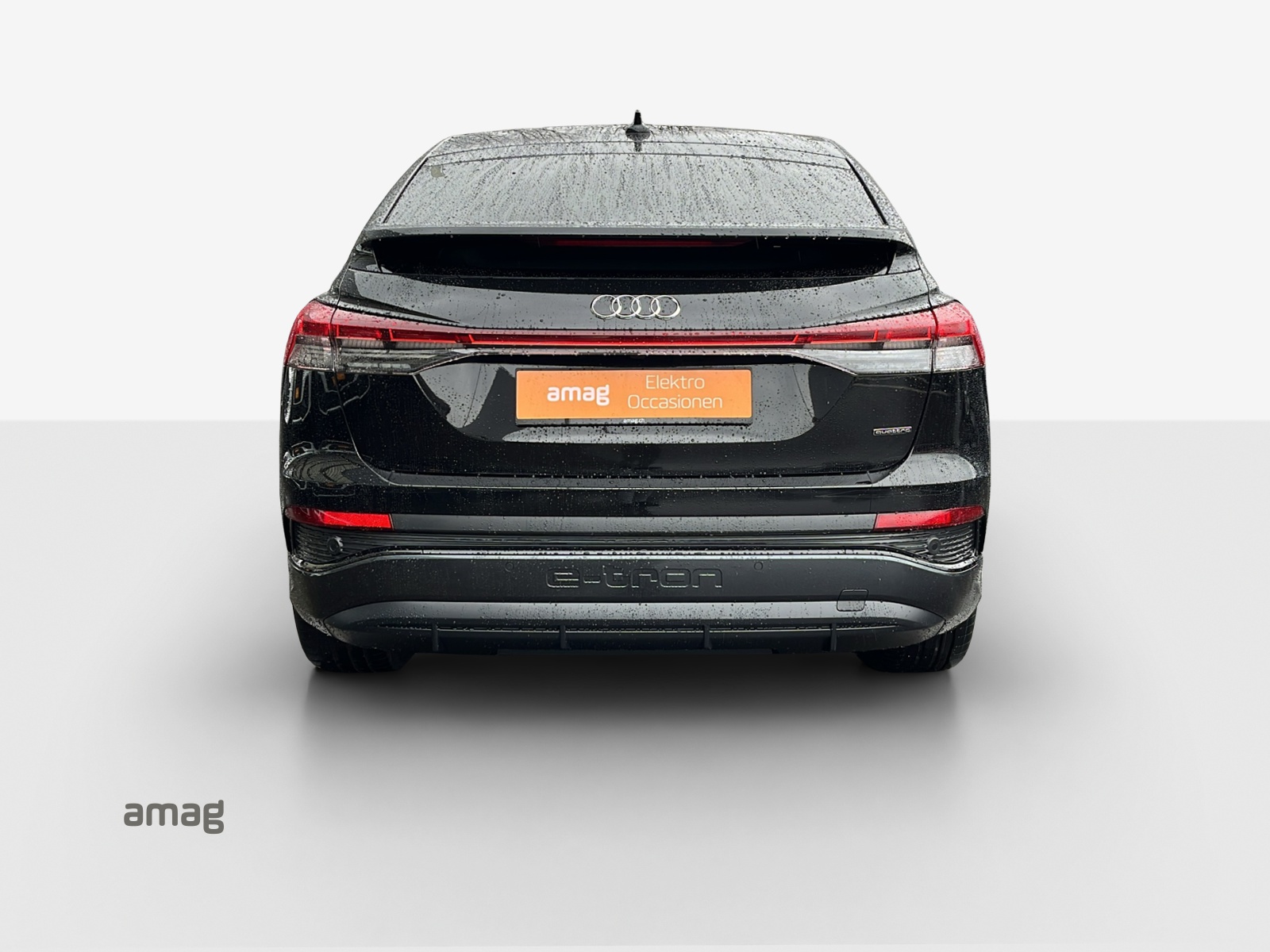 AUDI Q4 Sportback e-tron 55 quattro-image-4