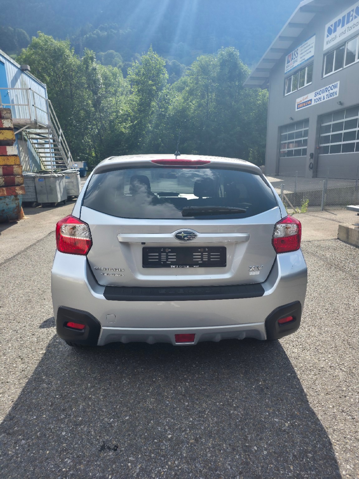 SUBARU 2.0i Swiss One-image-1
