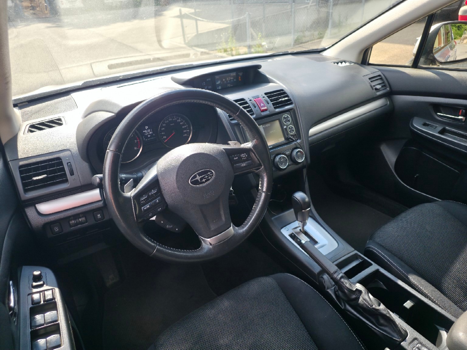 SUBARU 2.0i Swiss One-image-4