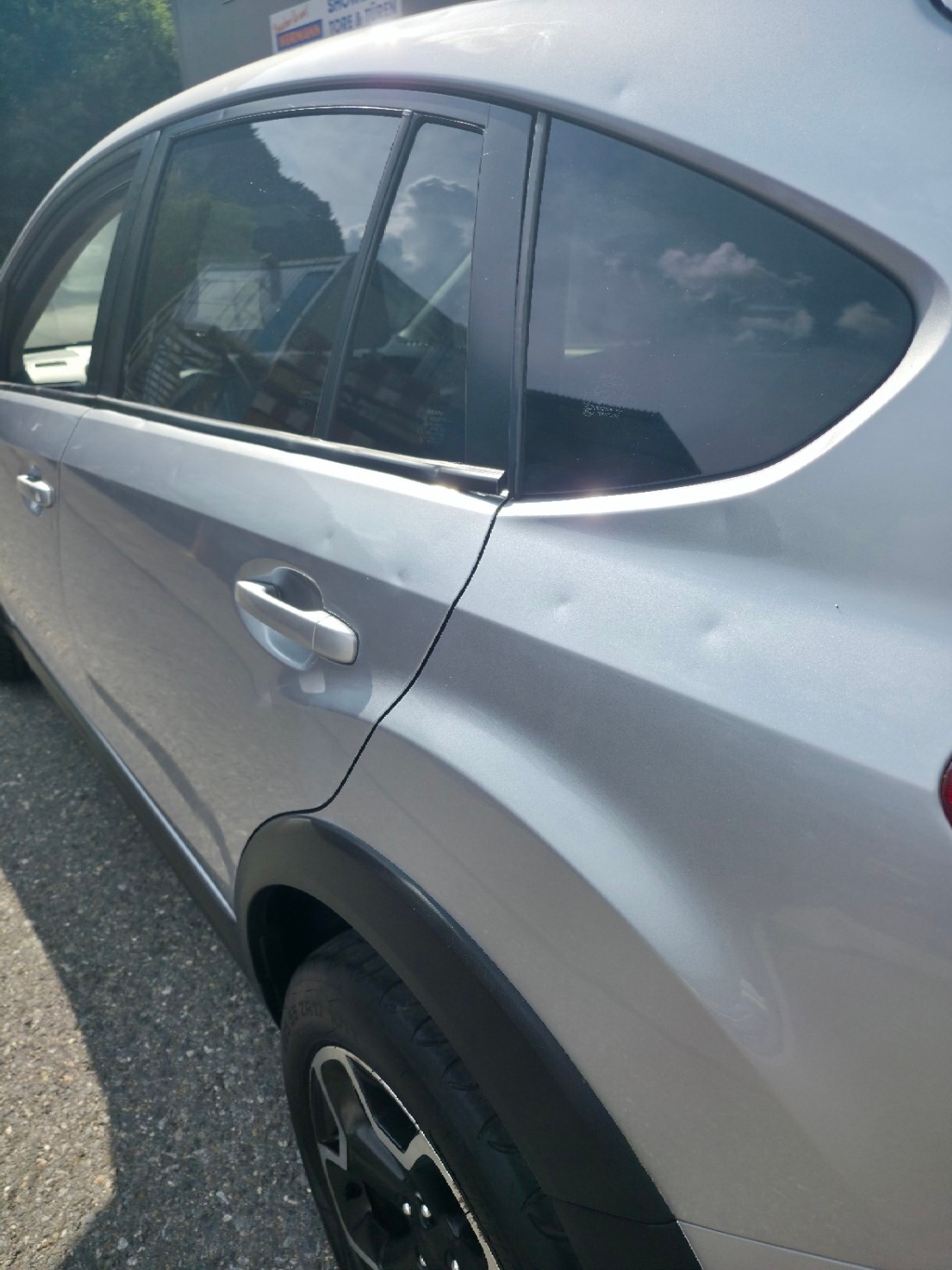SUBARU 2.0i Swiss One-image-2
