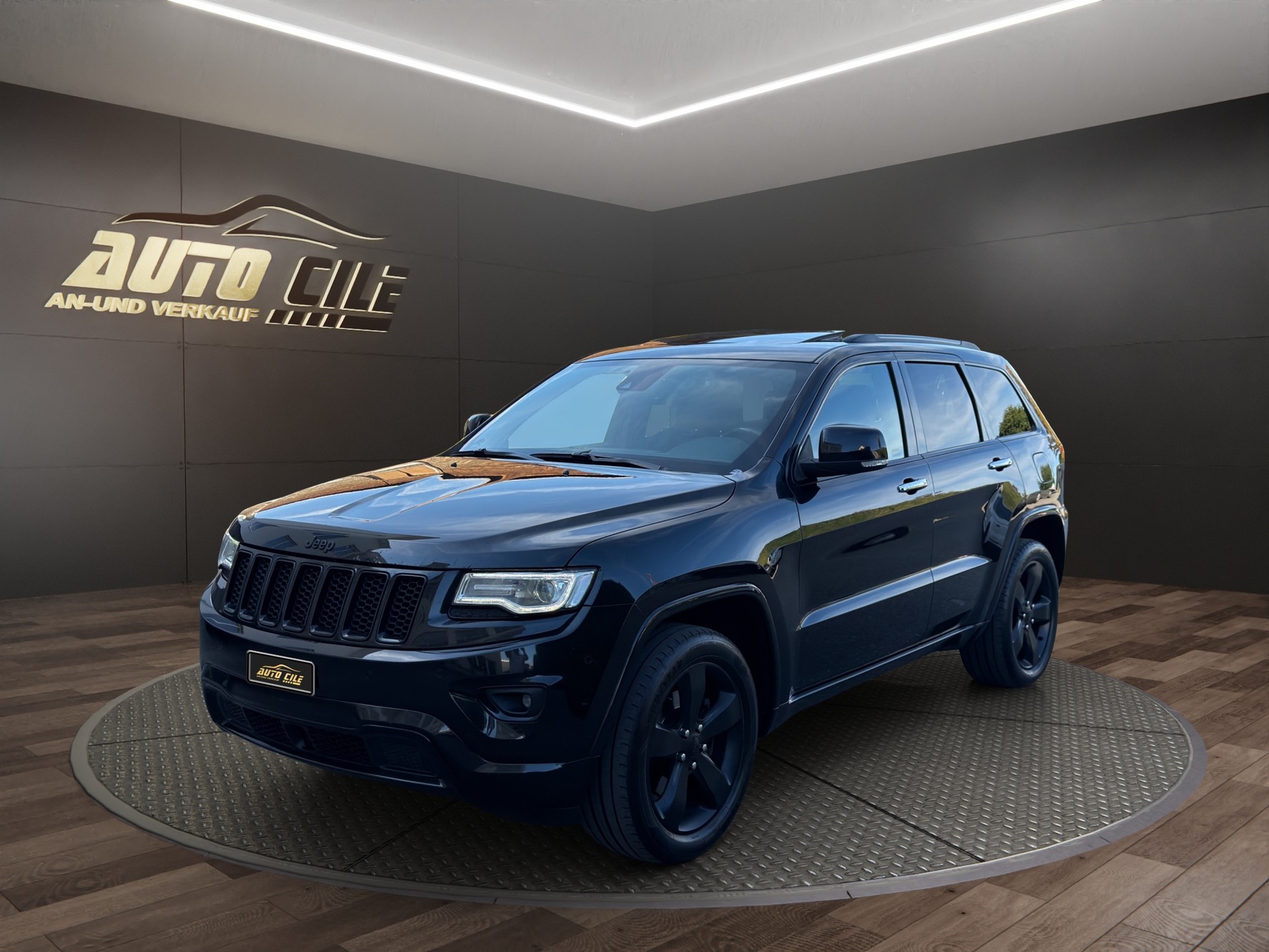 JEEP Grand Cherokee 3.0 CRD Overland Automatic-image-0