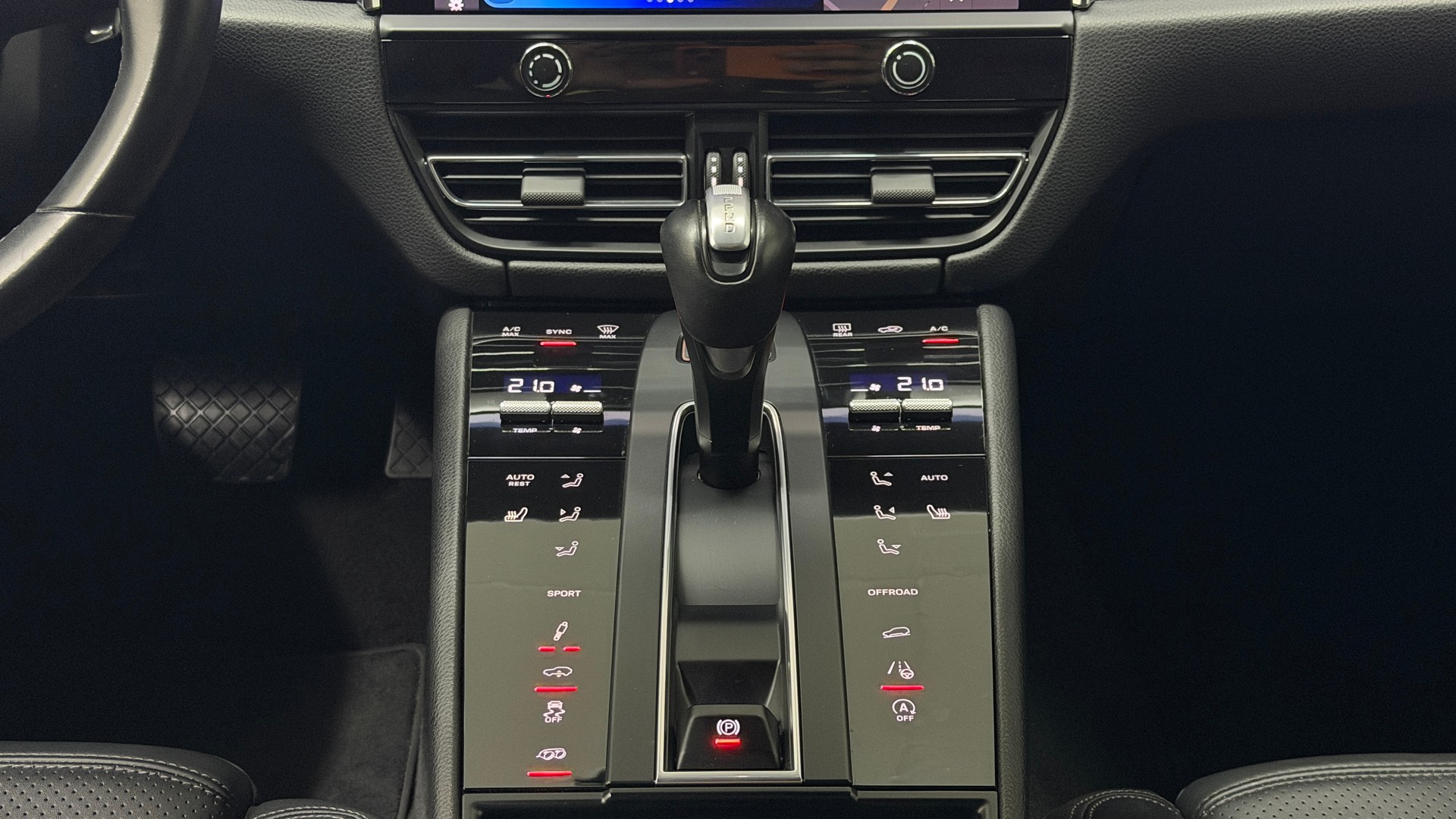 PORSCHE Macan S PDK-image-12