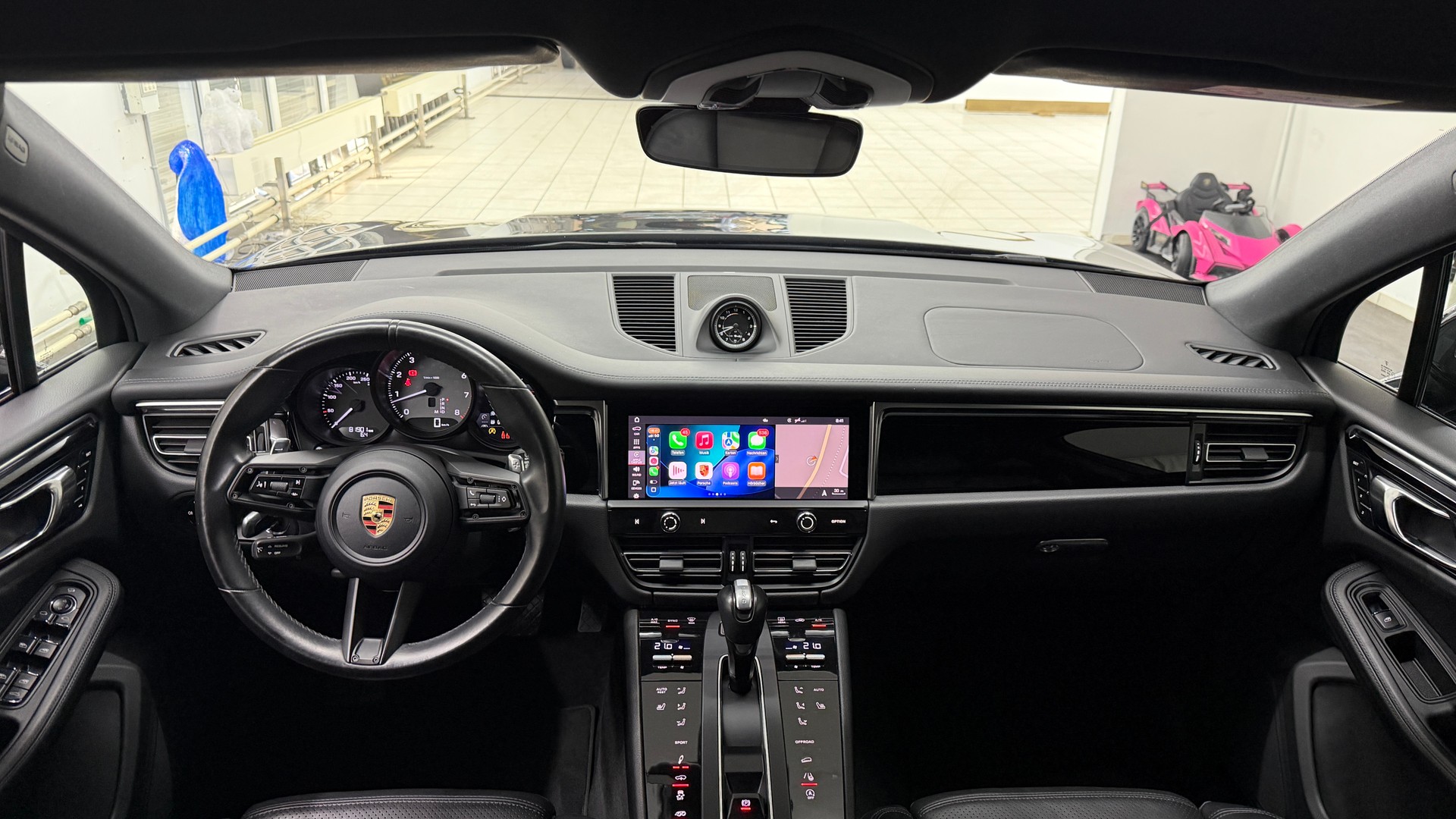 PORSCHE Macan S PDK-image-8