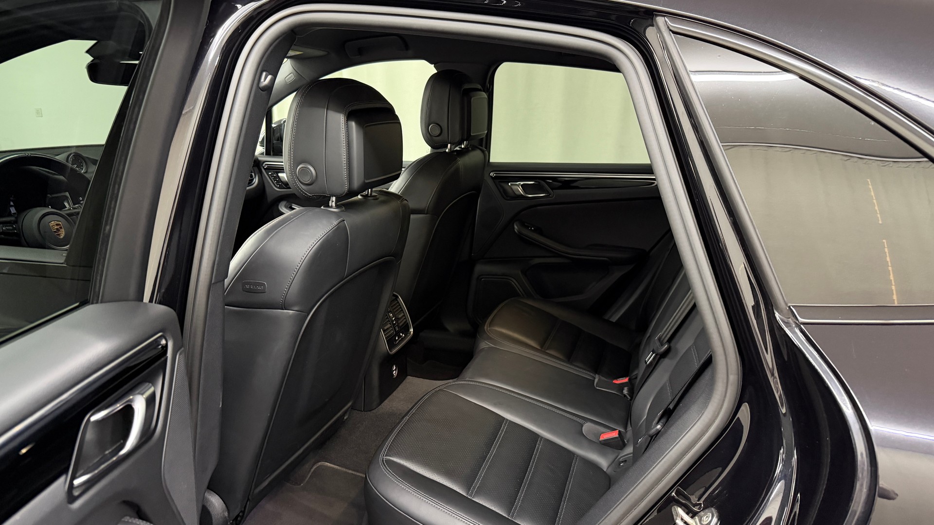 PORSCHE Macan S PDK-image-7