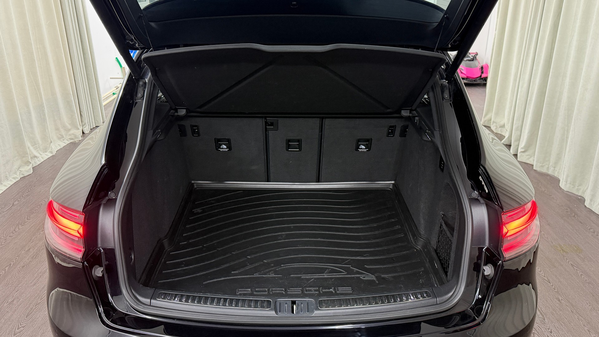 PORSCHE Macan S PDK-image-19