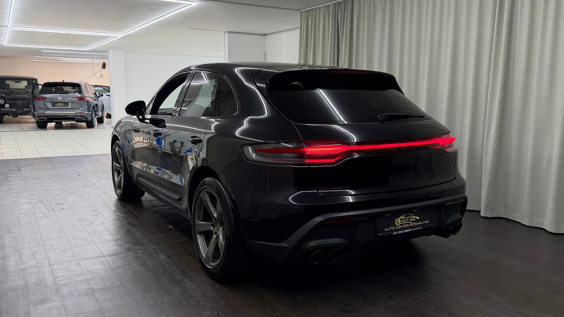 PORSCHE Macan S PDK-image-5