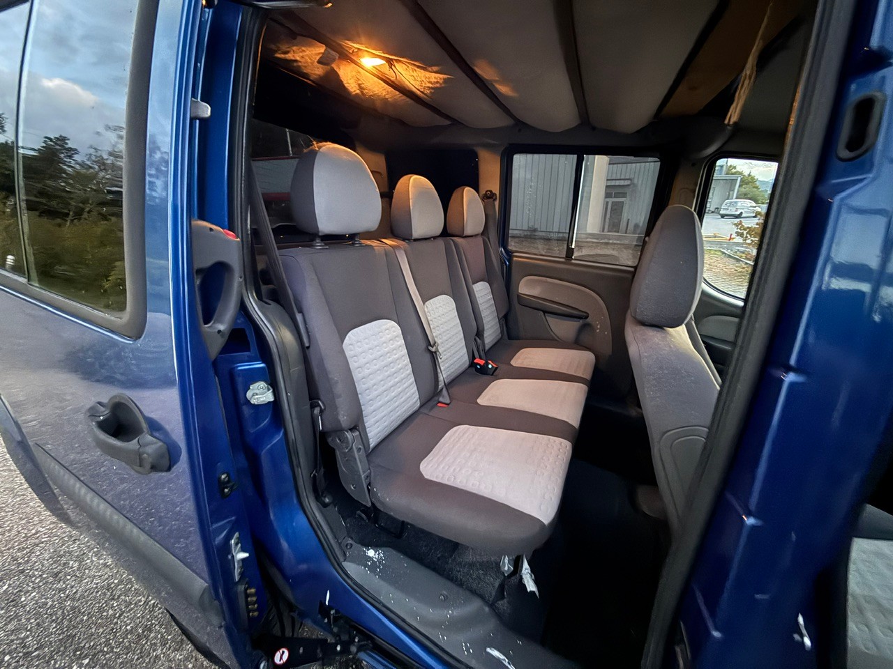 FIAT Doblò 1.9 JTD eMusica-image-10