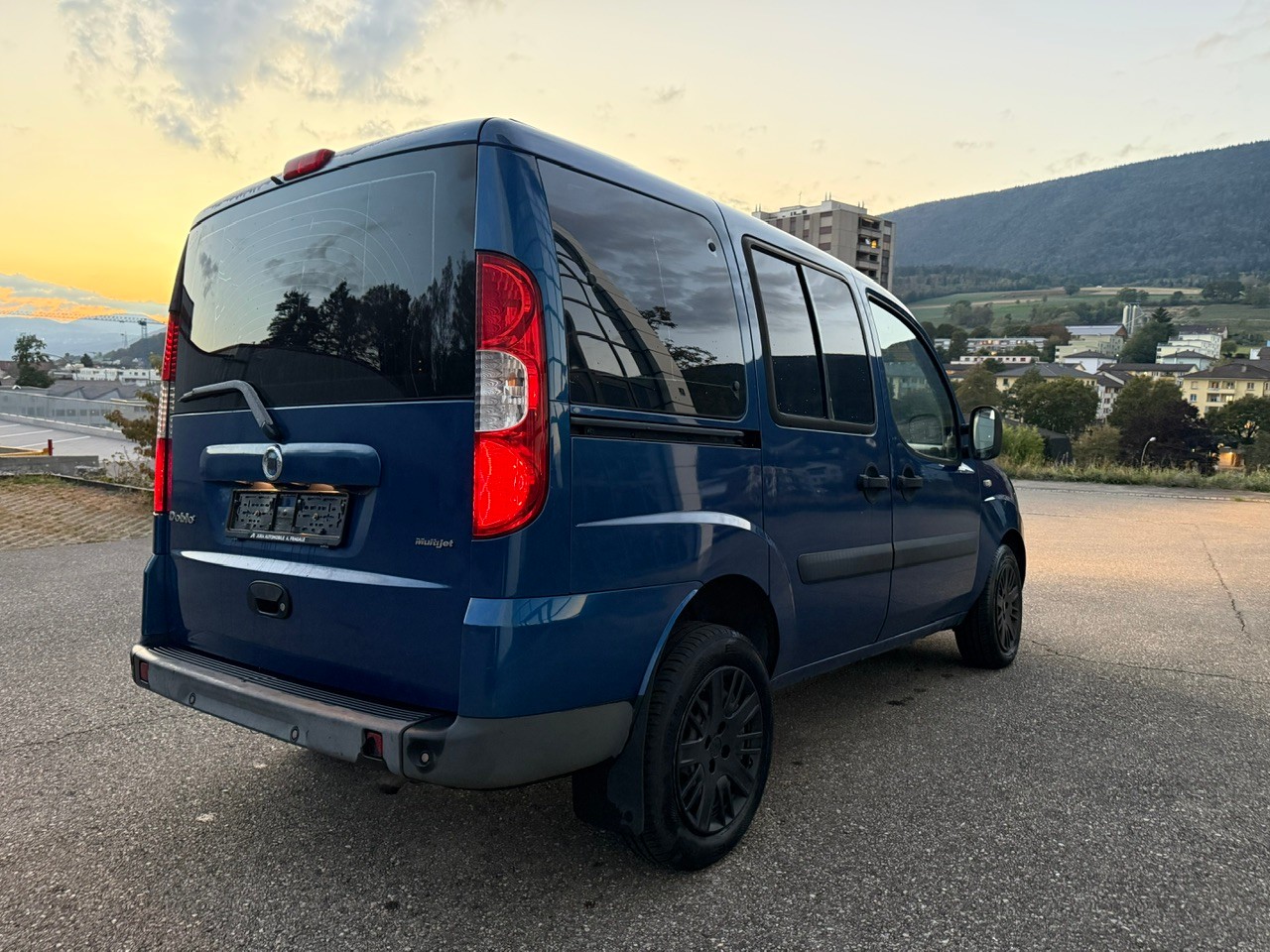 FIAT Doblò 1.9 JTD eMusica-image-6
