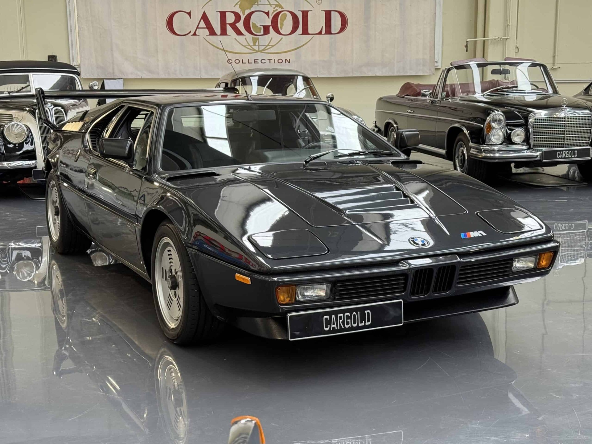 BMW M 1-image-0