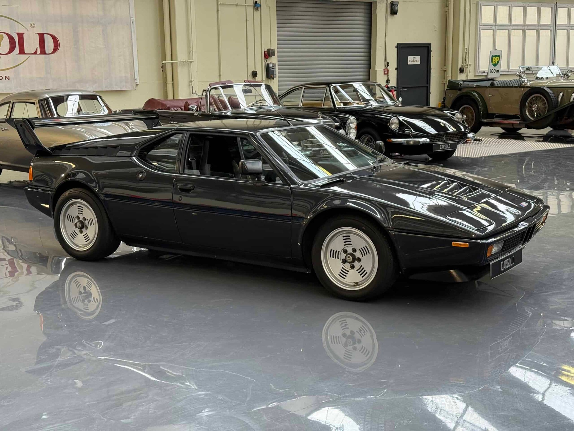 BMW M 1-image-12